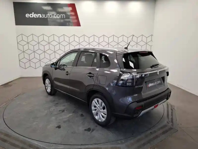 Suzuki S-Cross 1.4 boosterjet hybrid — photo 47