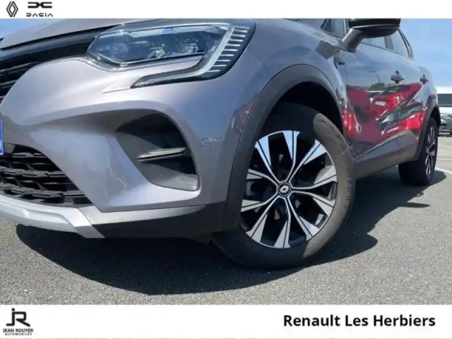 Renault Captur 1.0 tce 90ch evolution — photo 8