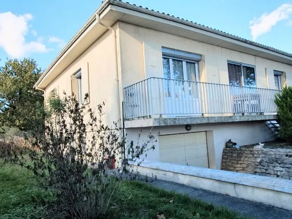 Maison -4 pièces-111 m²