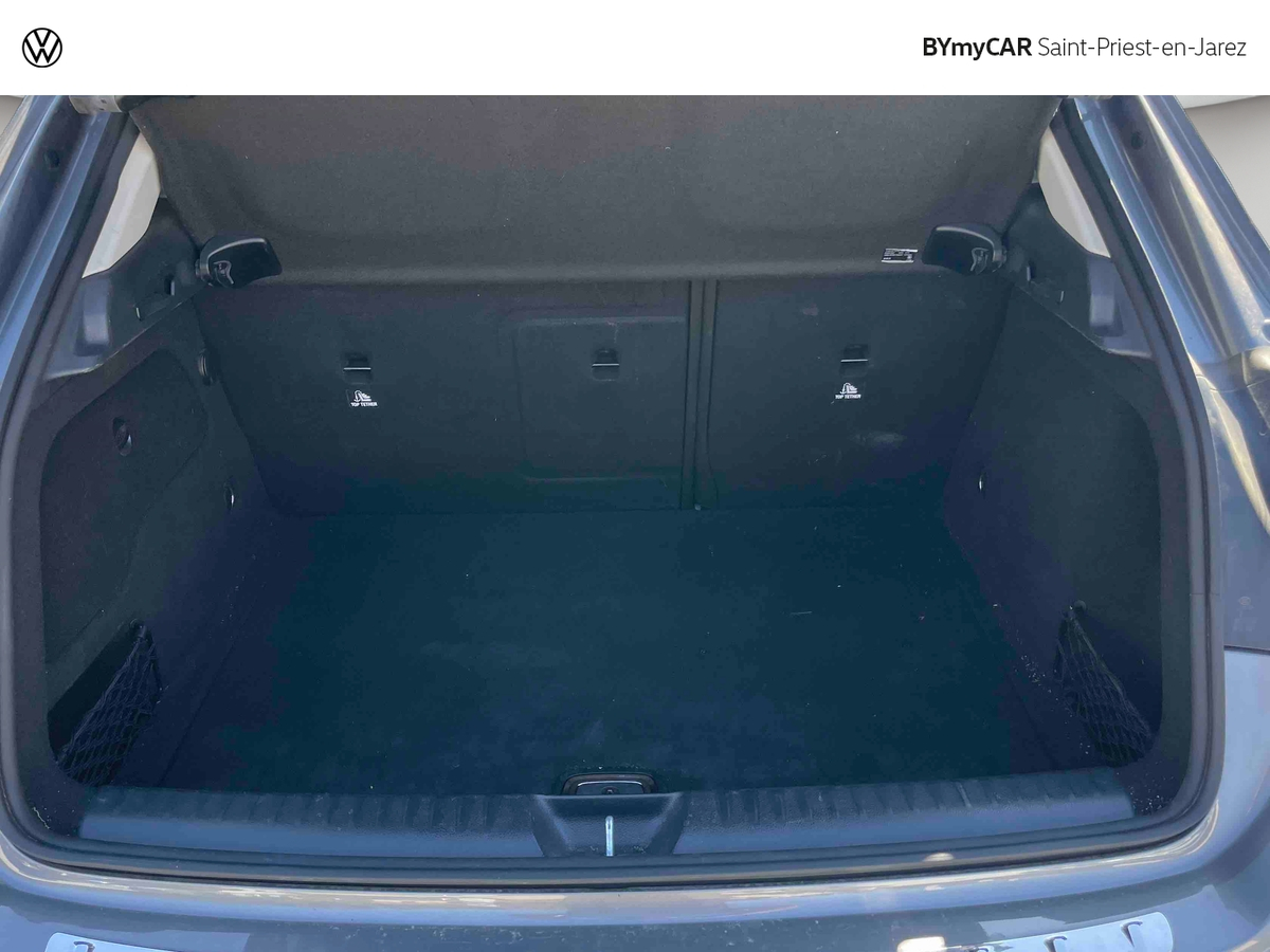 Mercedes GLA 200 d 7-G DCT — photo 17