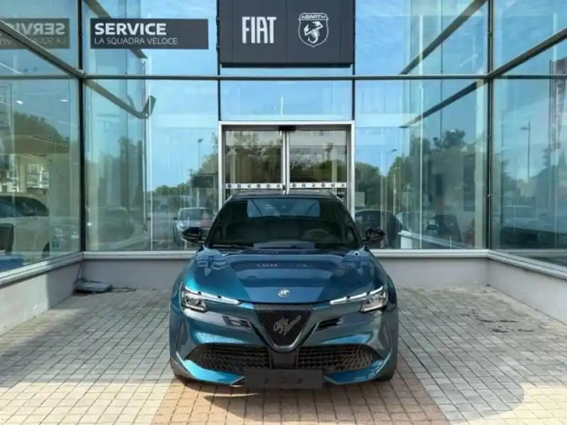 Alfa Romeo Junior elettrica 156ch techno (certinergy 6100? déduit) — photo 2