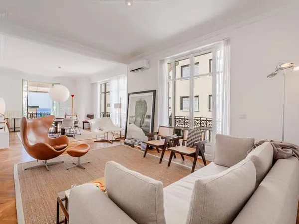 Appartement 5 pièces 146 m²