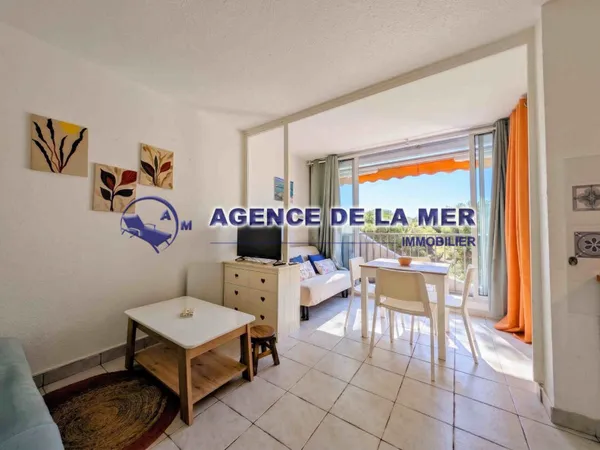 Studio 1 pièce 23 m²