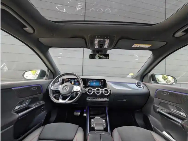 Mercedes Gla 200 d — photo 11