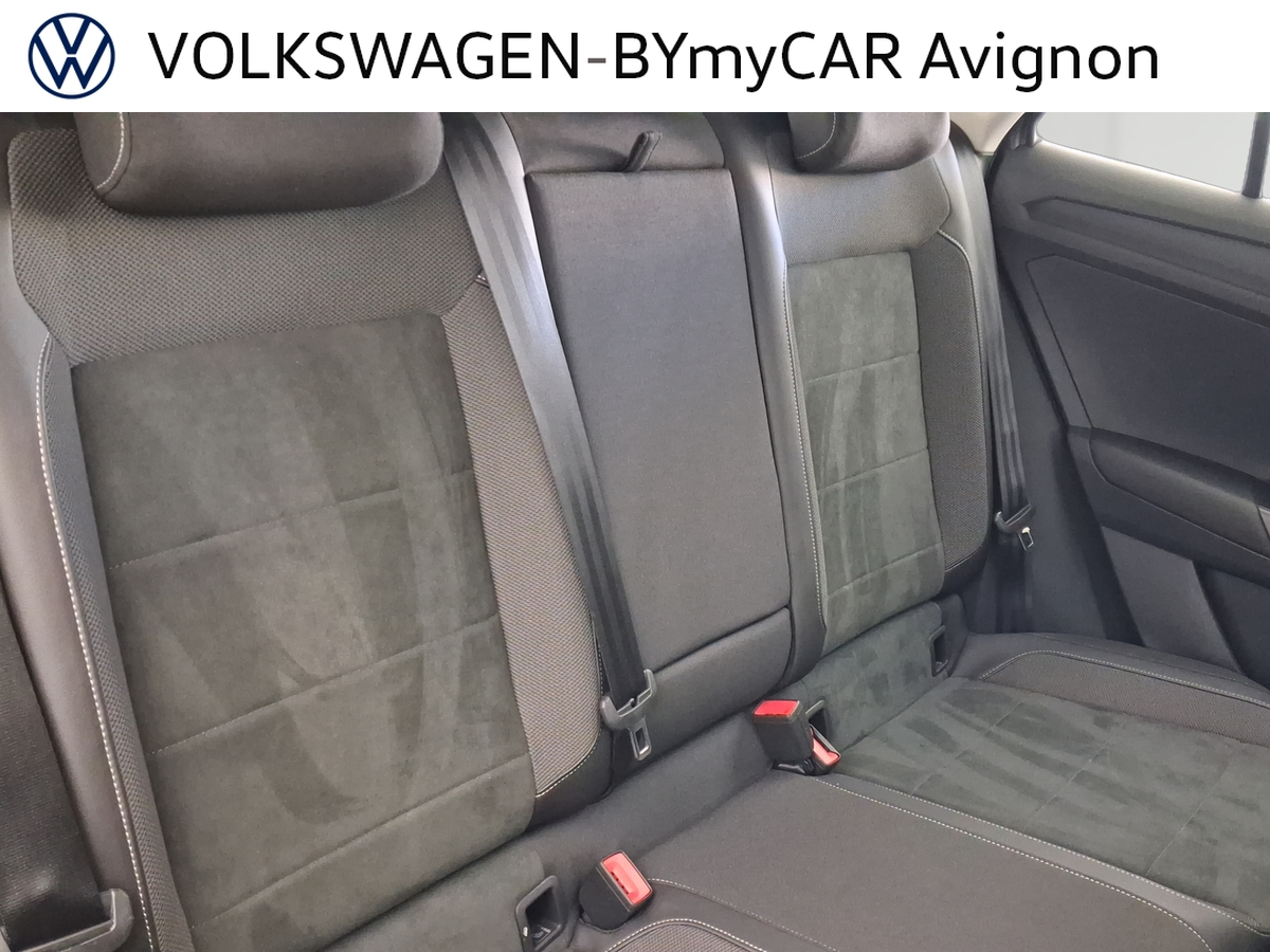 Volkswagen T-Roc 1.5 TSI EVO 150 Start/Stop DSG7 — photo 26