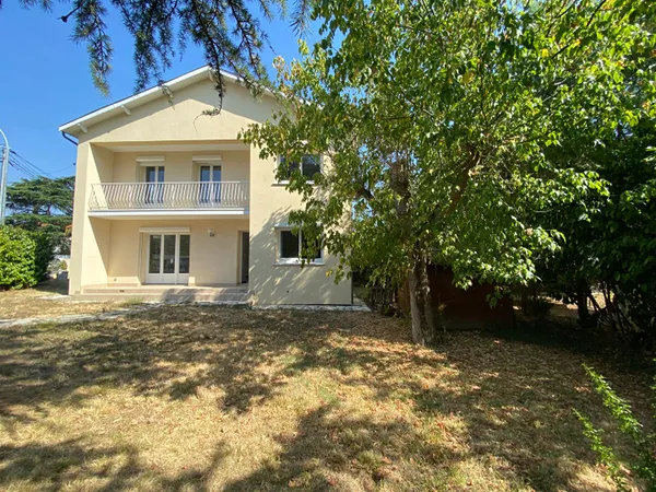 Maison 5 pièces 128 m²