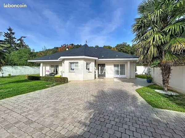 Maison 4 pièces 144 m²