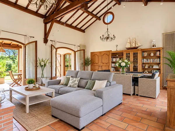 Maison 7 pièces 180 m²