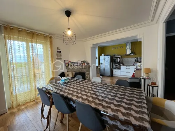 Maison 7 pièces 145 m²