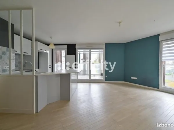 Appartement 4 pièces 82 m²