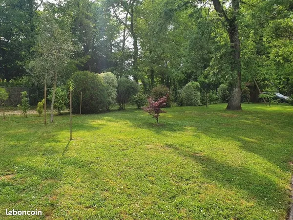 Terrain 600 m² Chessy