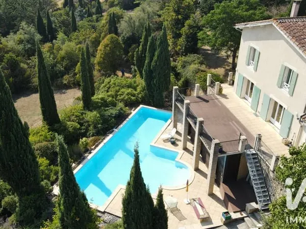 Vente Maison traditionnelle 8 pièces