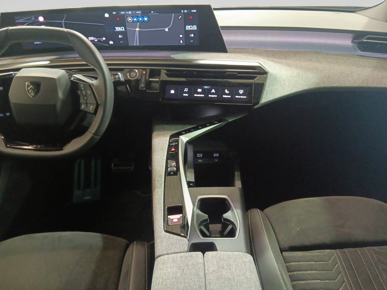 Peugeot 5008 — photo 14