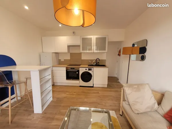 Appartement meublé plein centre