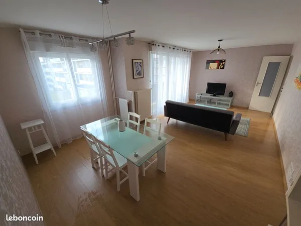 Grand T2 64m2 meublé/équipé idéal couple proche Penfeld