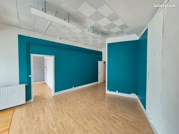 Local commercial ou professionnel de 44 m² - Centre de Provins