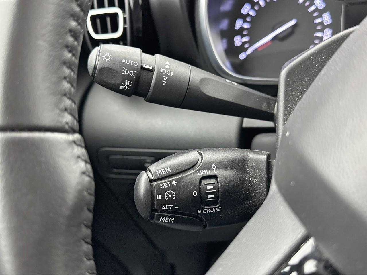 Citroën C3 Aircross bluehdi 120 s&s eat6 shine — photo 21