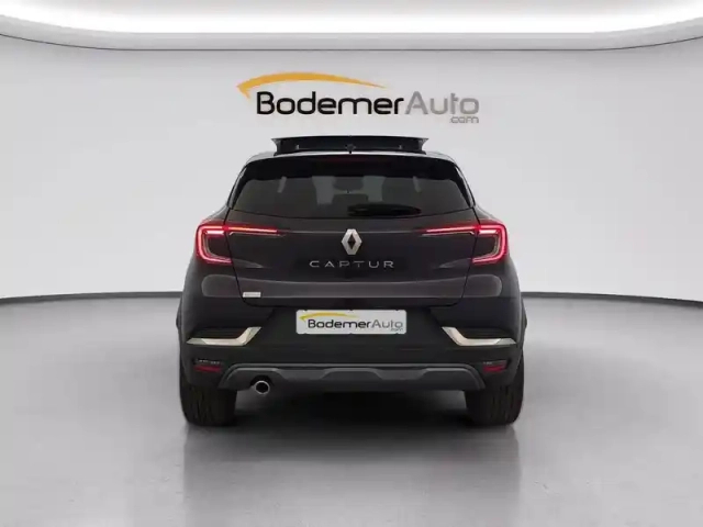 Renault Captur tce 155 edc fap — photo 258
