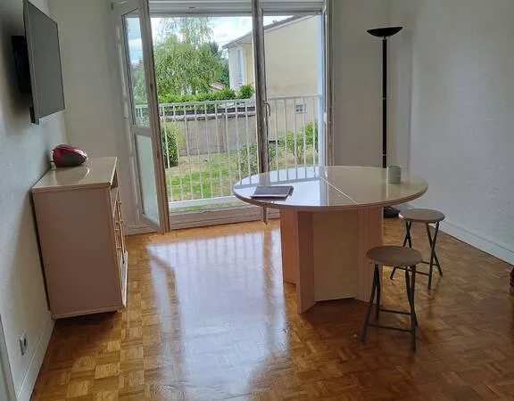 Studio 1 pièce 29 m²