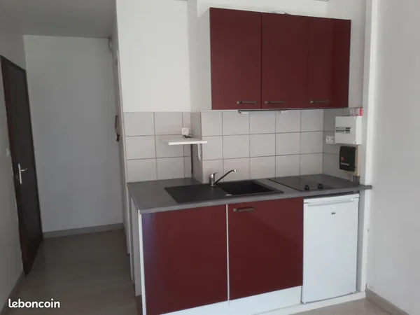 Studio appartement à louer de 23m2