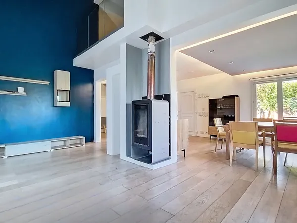 Maison 8 pièces 168 m²