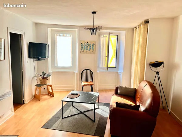 STUDIO PLEIN CENTRE VANNES (bail mobilité)