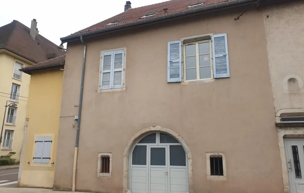 Photo 1