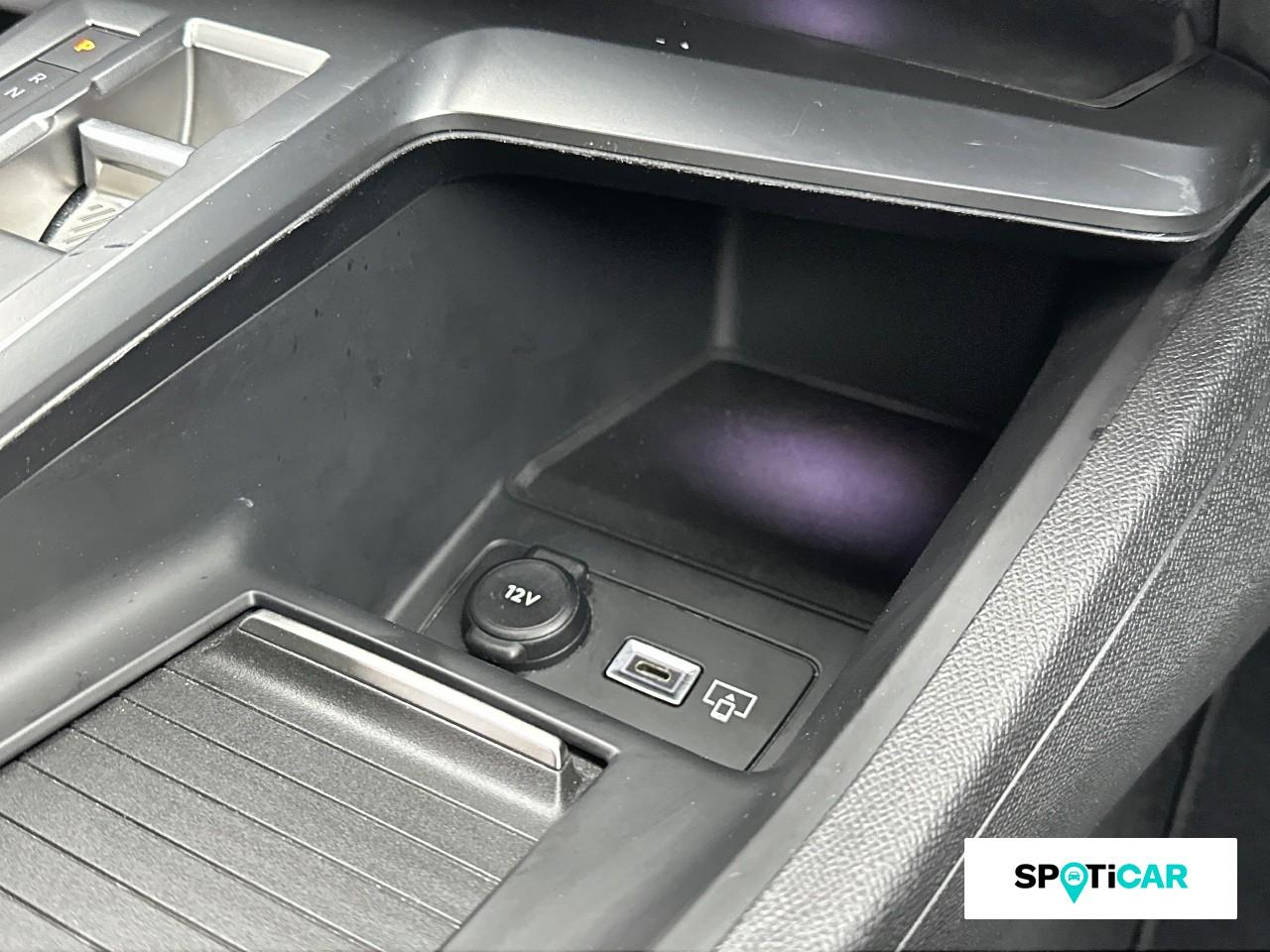 Peugeot 308 phev 180ch active pack e-eat8 — photo 19