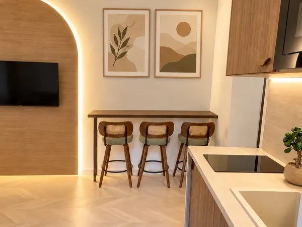 Paris 17e - batignolles - appartement 2 pièces refait à neuf par architecte - 26,9 m²