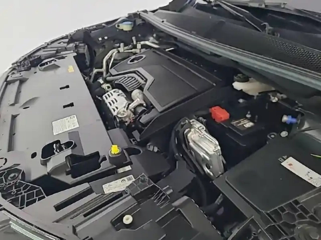 Citroën C5 Aircross hybride 145 ch e-dcs6 — photo 48