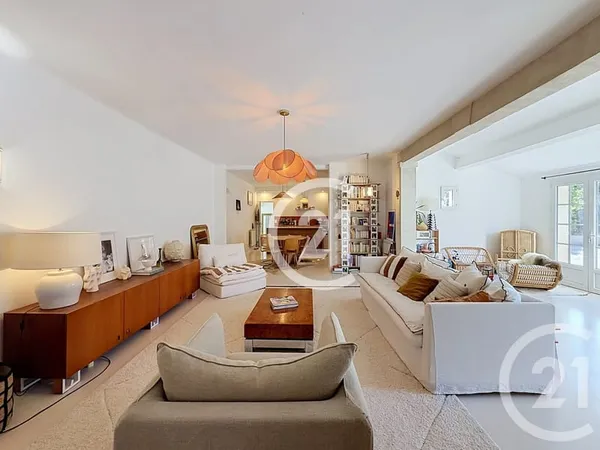 Maison de charme de plain-pied - 160 m² - Fontvieille