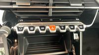 Peugeot 2008 1.2 Hybrid 145ch Style e-DCS6 — photo 26