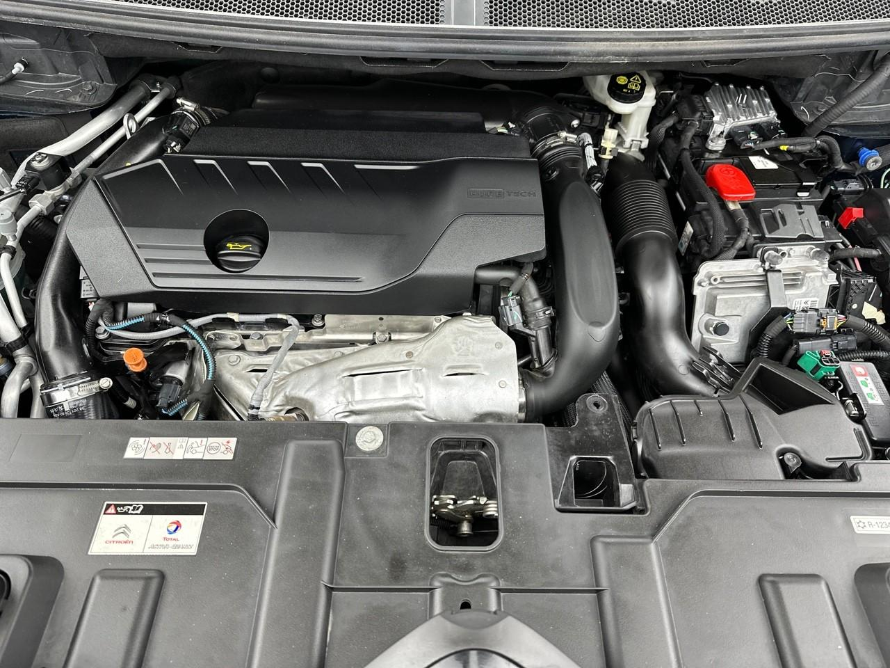 Citroën C5 Aircross hybride rechargeable 225 e-eat8 shine pack — photo 13