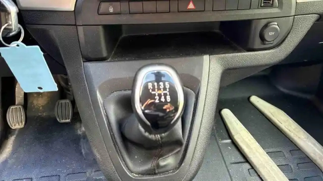 Opel Vivaro ca fixe l2 2.0 diesel 150 ch — photo 50