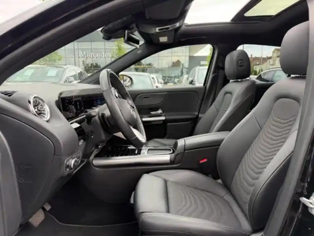 Mercedes Gla 200 d progressive line — photo 34