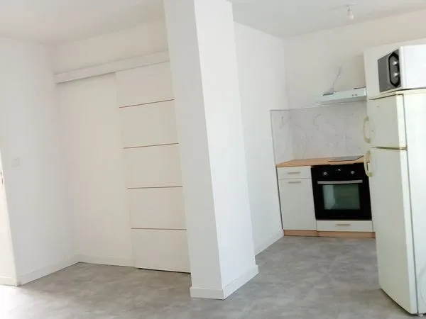 Caen T2 35m² meublé