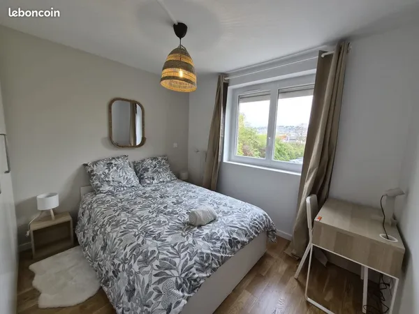 Chambre meublée - Colocation rénovée & équipée - Rouen Saint-Sever