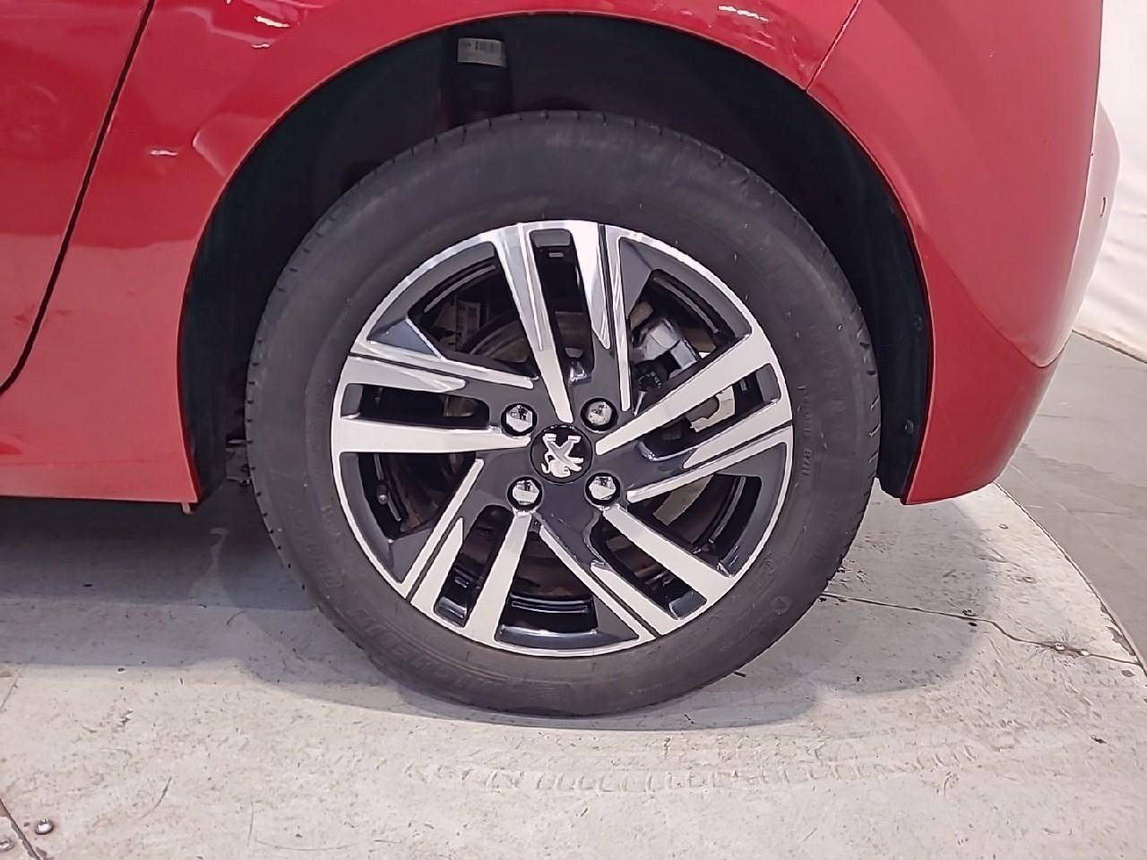 Peugeot 208 puretech 100 s&s bvm6 allure — photo 16