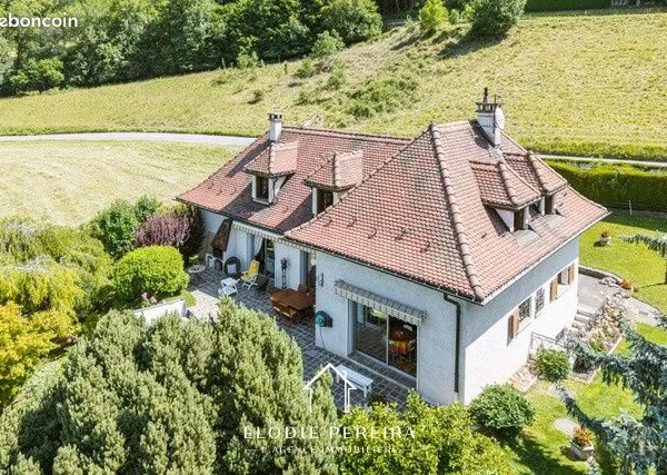 Maison 7 pièces 137 m²