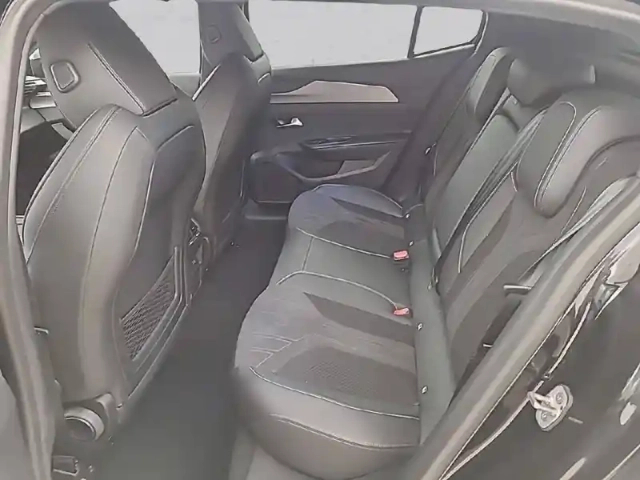 Peugeot 408 puretech 130 ch s&amp;s eat8 — photo 12