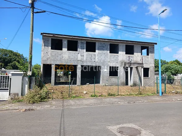 A vendre maison sur Port-Louis
