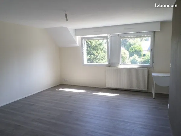 Studio 1 pièce 33 m²