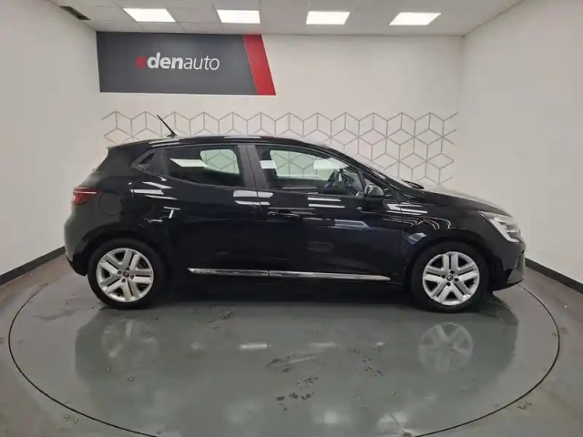 Renault Clio blue dci 85 — photo 10