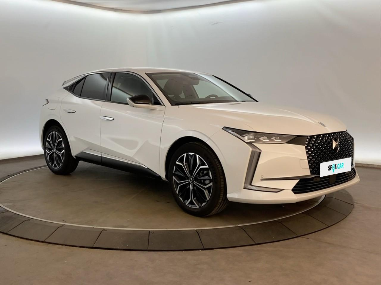 Ds Ds 4 bluehdi 130 eat8 etoile - alcantara — photo 3