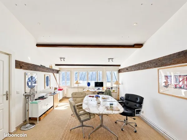 Bureaux 100 m²