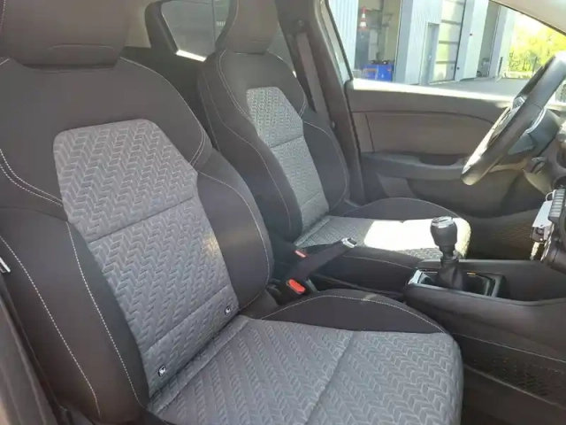 Renault Clio tce 100 gpl — photo 12