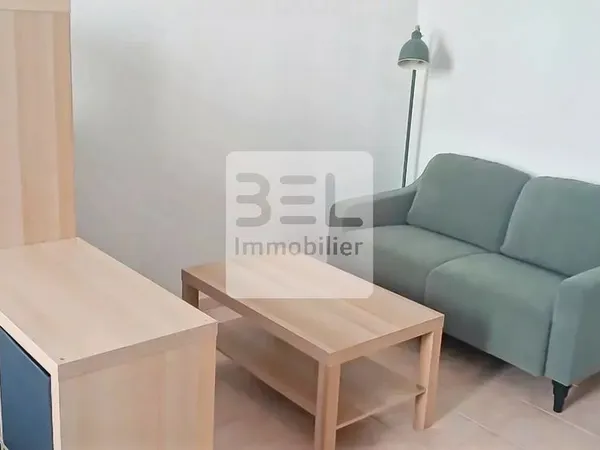 Appartement 21 m² Bagnols-sur-Cèze