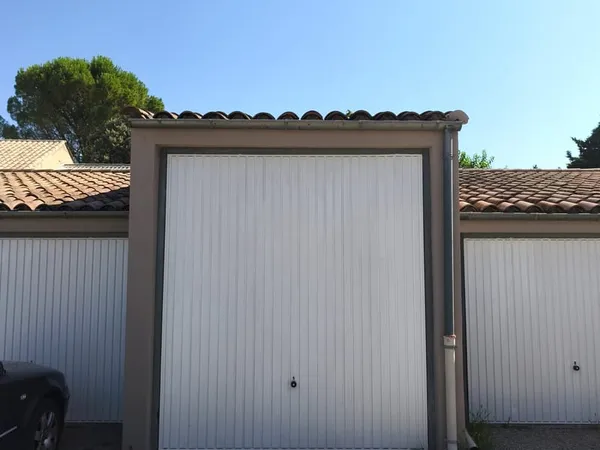 Parking 18 m²