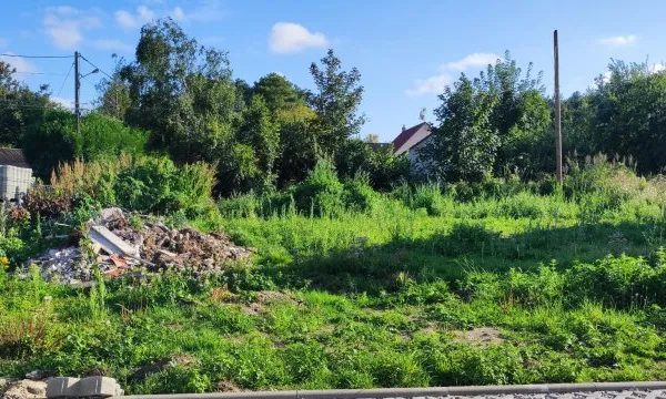 Terrain 267 m²