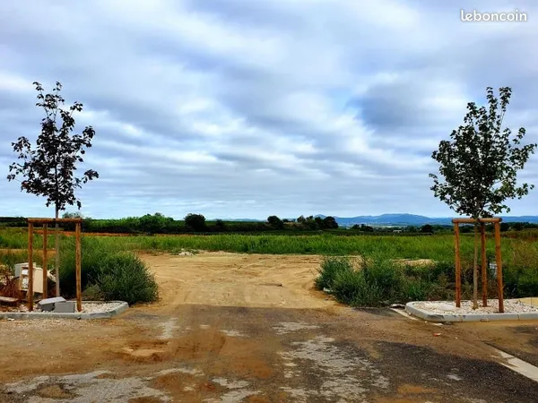 Terrain 200 m² Montagnac